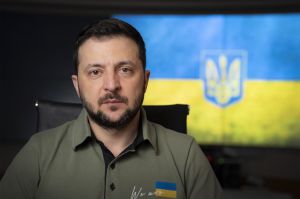 Росія пробує знайти свою «диво-зброю», що свідчить про повний провал вторгнення та страх визнати допущені катастрофічні помилки 